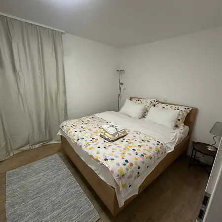 Relaxed Getaway By The Sea