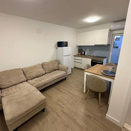 Apartamento Relaxed Getaway By The Sea